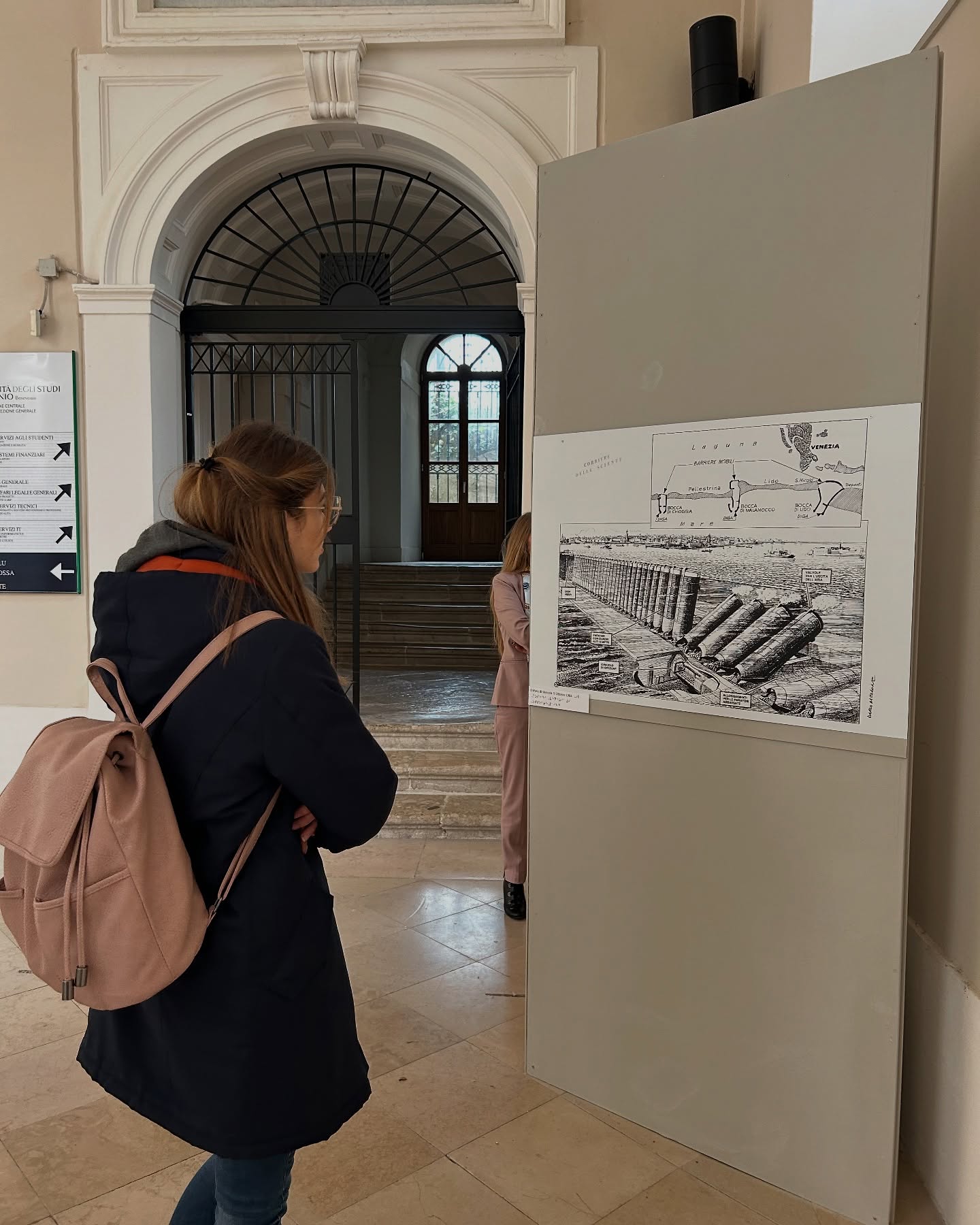 Allestimento mostra Dario Mellone